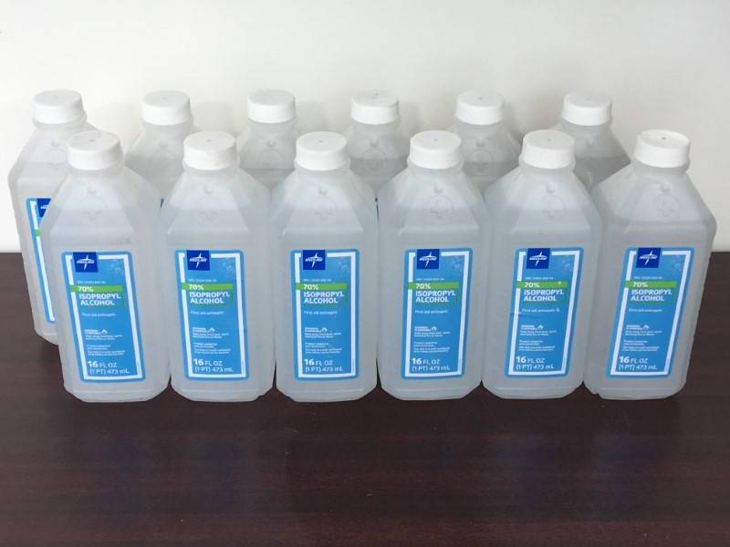lot 98 image: Rubbing Alcohol