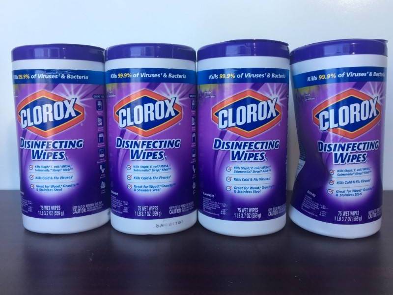 lot 90 image: Clorox Disinfecting Wipes
