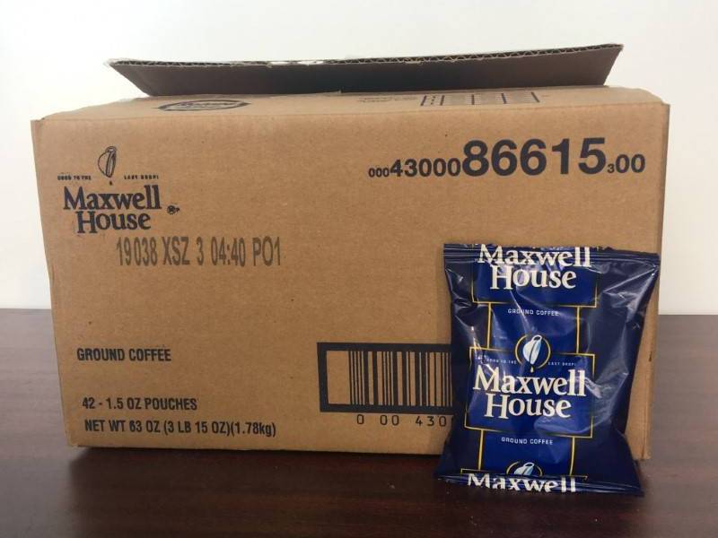 lot 17 image: Maxwell House Coffee