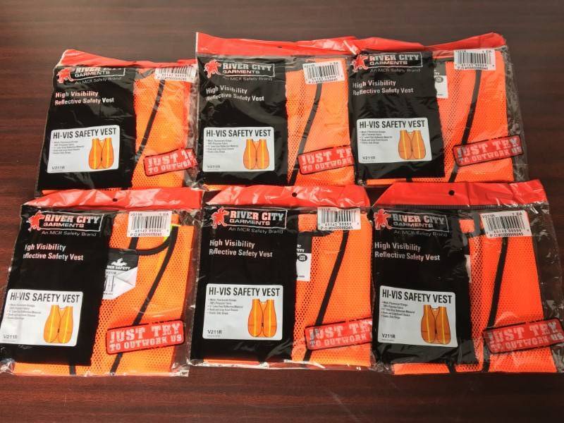 lot 124 image: Orange Safety Vests