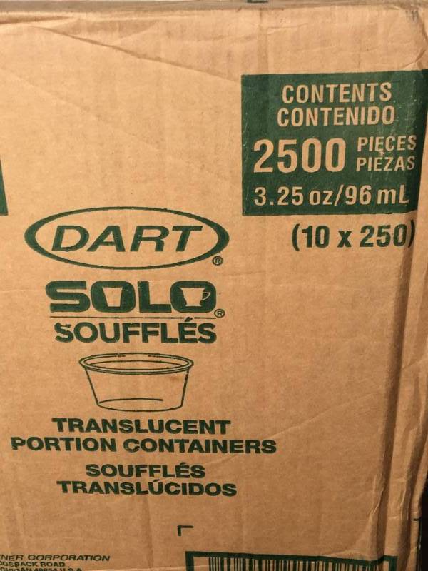 lot 139 image: Portion Containers