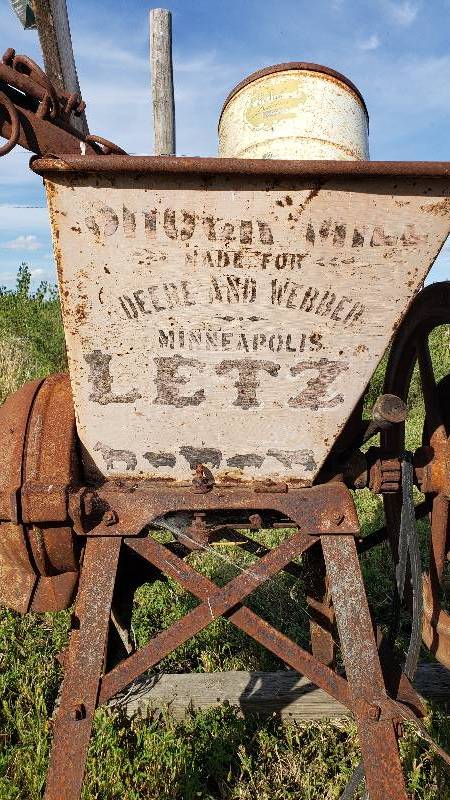 lot 8 image: Letz Feed Grinder