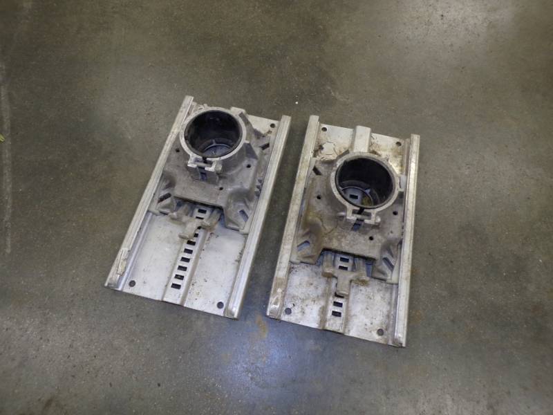 lot 43 image: Pair of Boat Seat Pedestal Bases