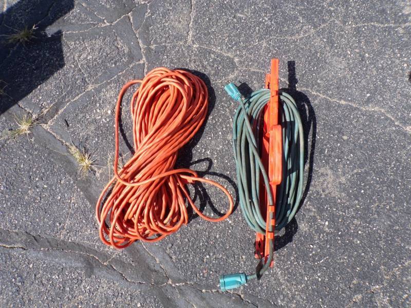 lot 73 image: Pair of Extension Cords