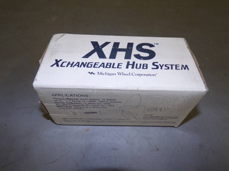 lot 122 image: Michigan Wheel XHS Marine Hub System