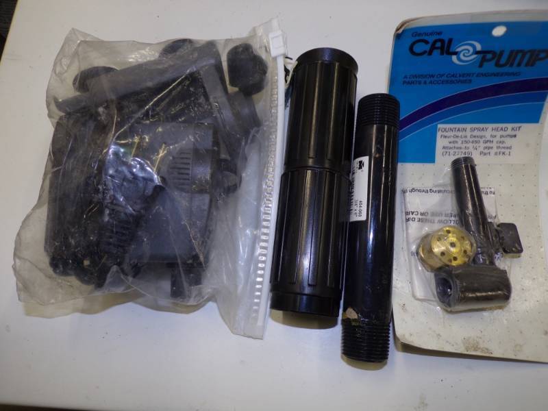 lot 135 image: Pond Water Pump and Fountain Parts