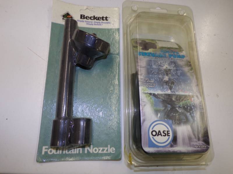 lot 136 image: Pond Water Pump and Fountain Parts