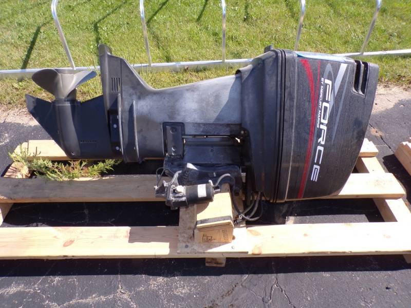 lot 152 image: 70 HP Force Outboard Motor