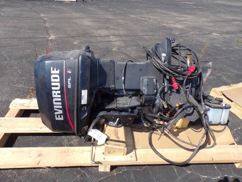 lot 154 image: 80 HP Evinrude Outboard Motor