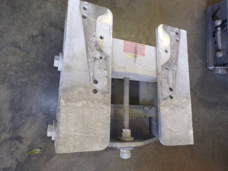 lot 161 image: Motor Mounting plate