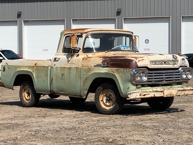 lot 2 image: 1959 Ford F-100 Pickup Truck