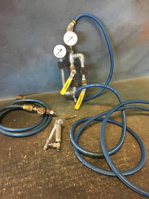 Pressure Gauges
