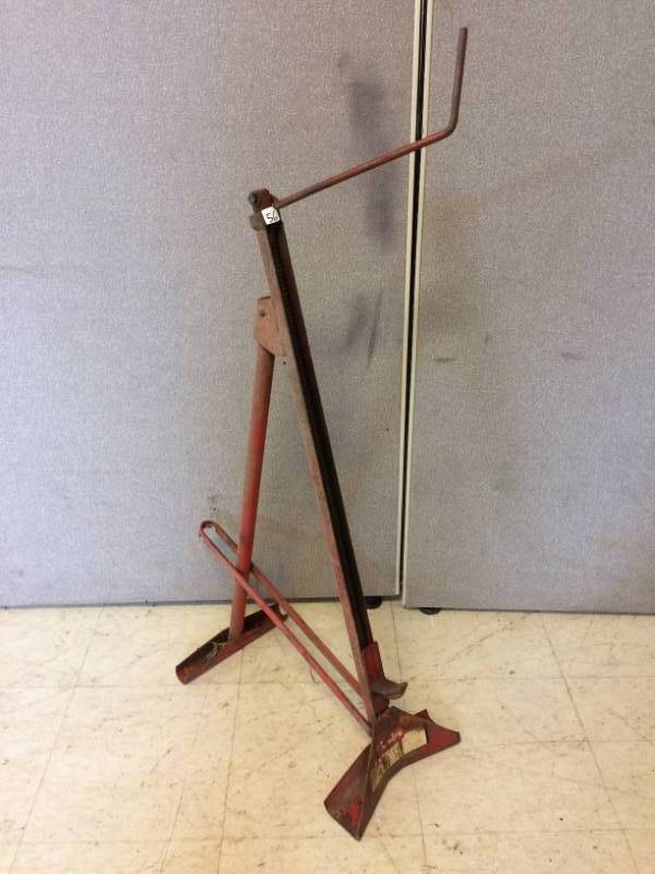 Two Leg Bumper Jack