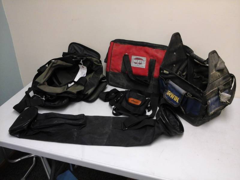 lot 911 image: Tool Bags