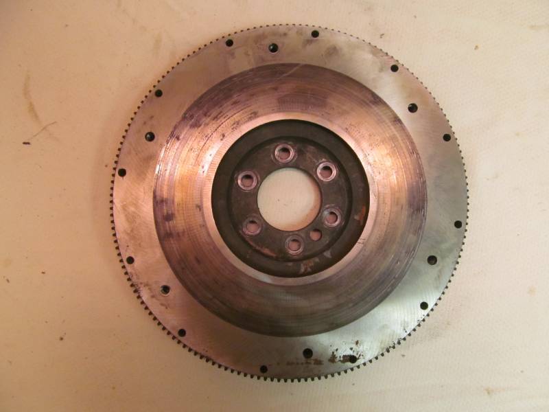 lot 2 image: Auto parts