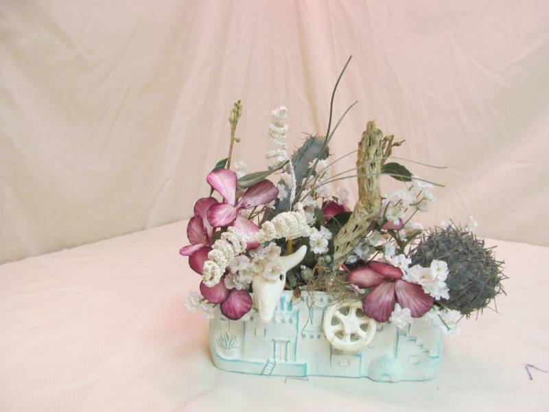 lot 14 image: southwestern patio dcor