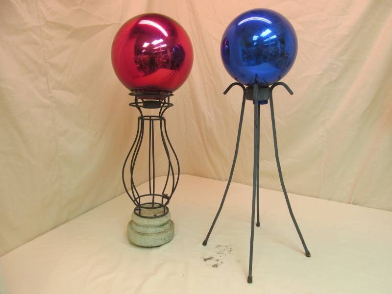 lot 88 image: gazing ball and stand