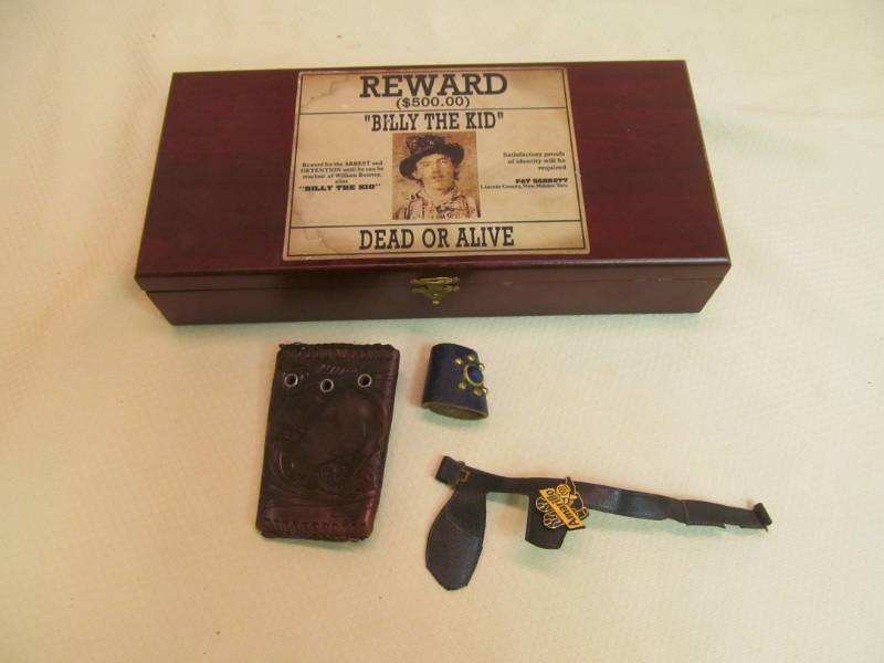 lot 133 image: Billy The Kid box