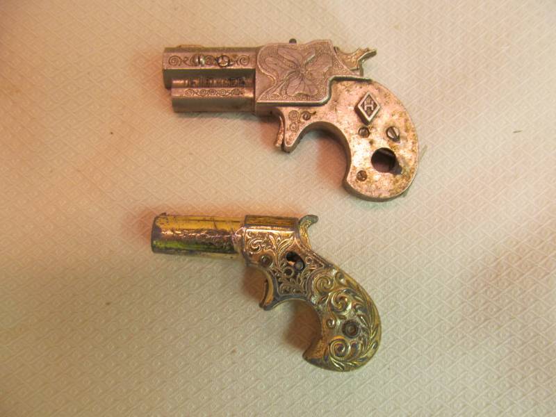 lot 162 image: toy gun