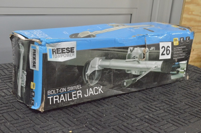 lot 26 image: REESE TOWPOWER Bolt-on Swivel Trailer Jack