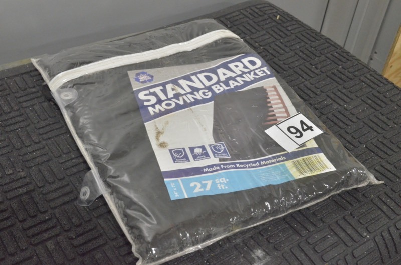 lot 94 image: PRATT 72 in. W x 54 in. L Standard Moving Blanket