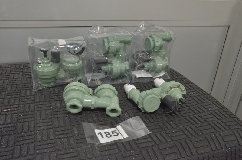 lot 185 image: Lot of 5- 34 in. 150 psi RJ Anti-Siphon Valve with Flow Control (USED)