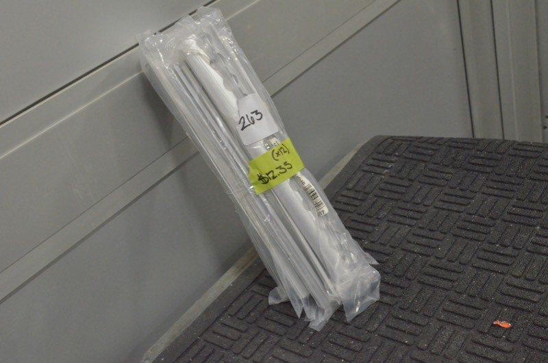 lot 263 image: Lot of 12 KEEPER 12 in. HD Beveled Aluminum O-Track