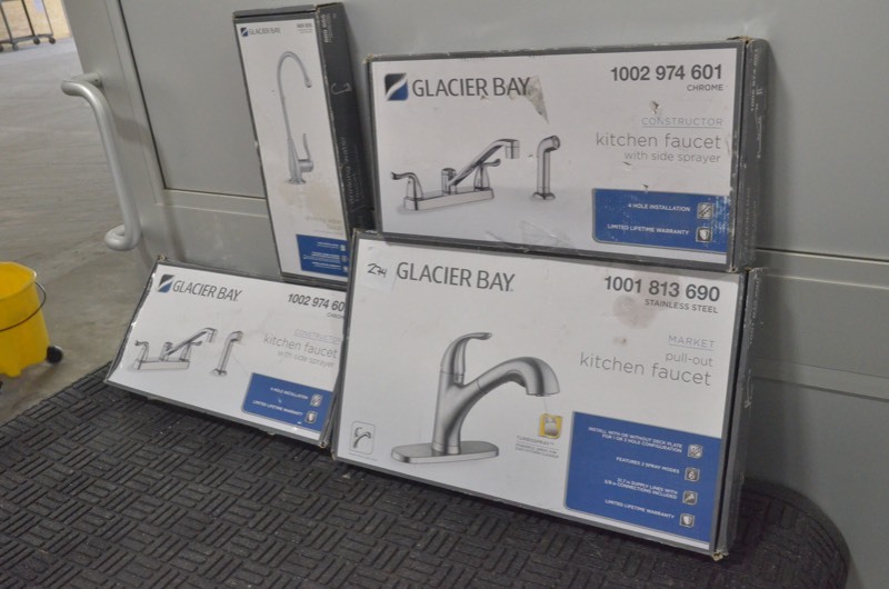 lot 274 image: Lot of GLACIER BAY Kitchen Faucet sets (USEDMISSING PARTS)