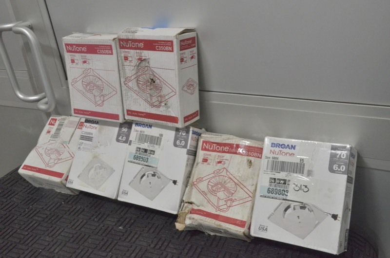 lot 313 image: Lot of 8 NuTone 70 CFM Replacement Motor Wheel for 695A Bathroom Exhaust Fan (OEP BOXUNINSPECTED)