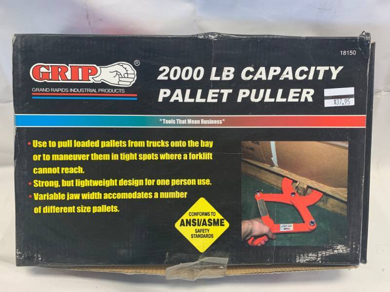 lot 5 image: New in Box 2000 Pound Pallet Puller