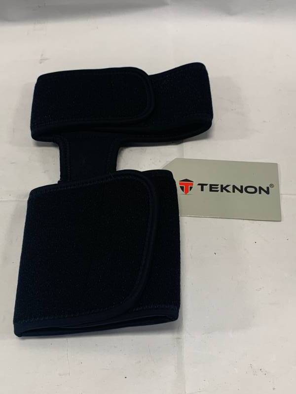 lot 33 image: New Teknon Concealed Carry Ankle Holster
