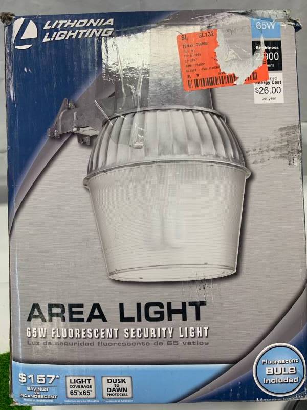 lot 39 image: Fluorescent Security Light