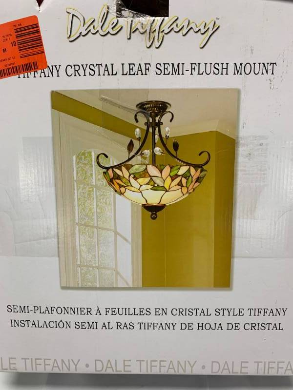 lot 72 image: Tiffany Crystal Light Fixture (open box)