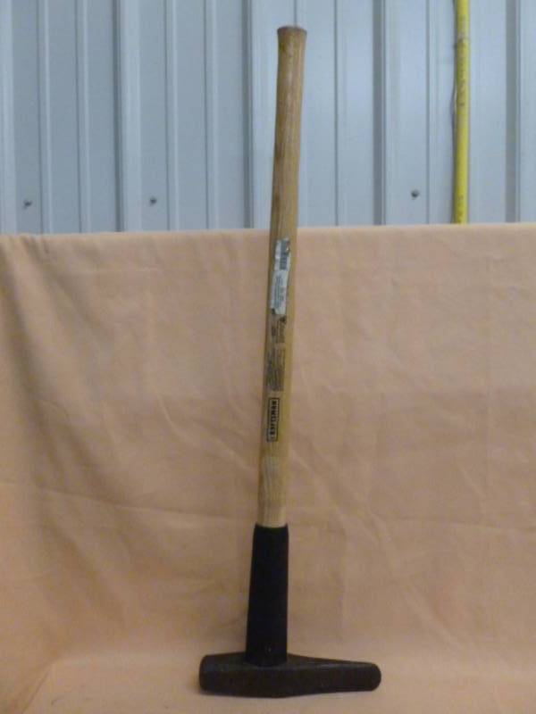 lot 14 image: Vintage Railroad Hammer