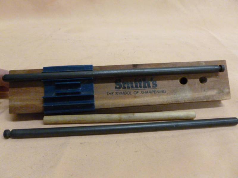 lot 38 image: Knife Sharpener