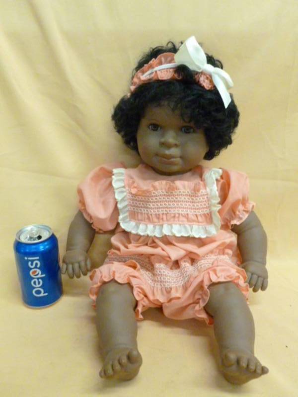 lot 42 image: Lissi Doll