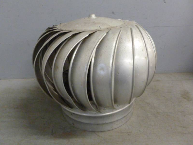 lot 79 image: Turbine Roof Vent