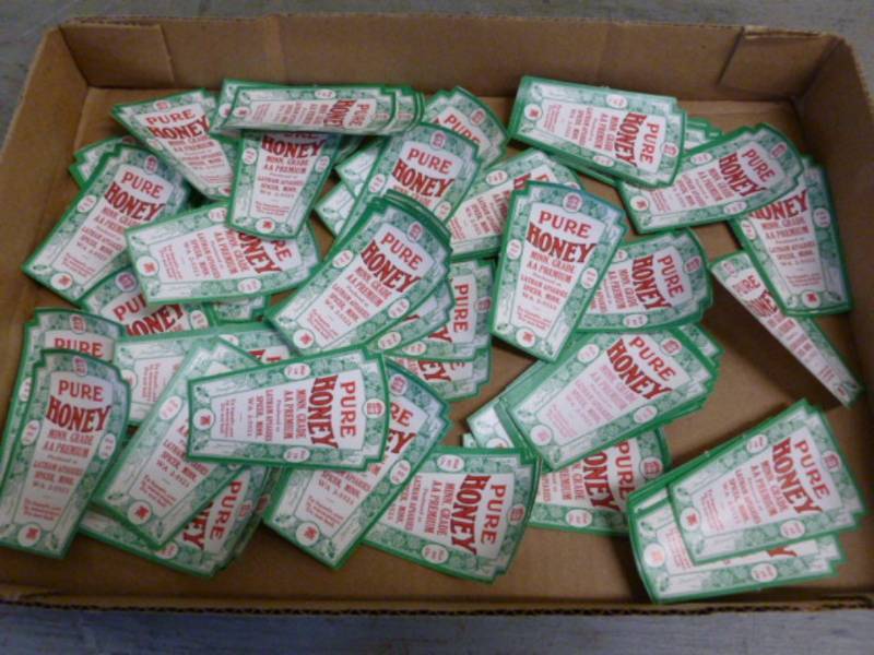 lot 142 image: New Vintage Labels