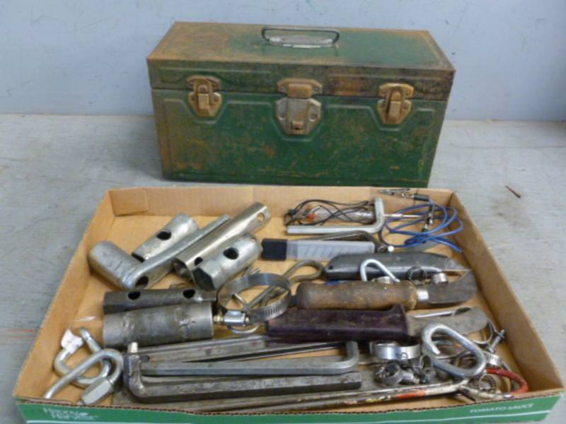 lot 155 image: Tools