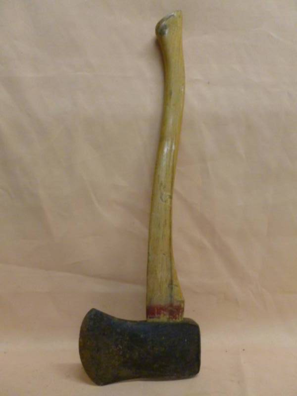 lot 170 image: Camp Ax