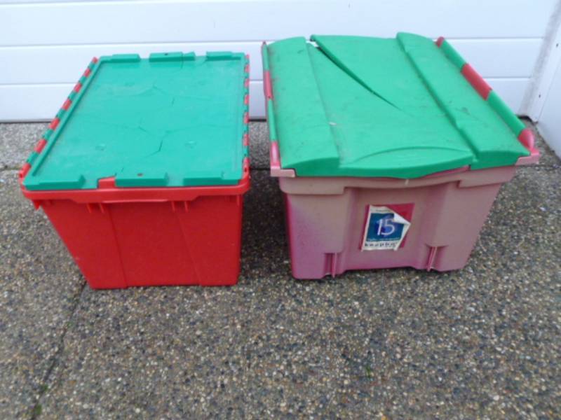 lot 190 image: Storage Totes