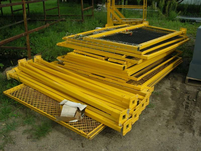 lot 1 image: Automation Guarding Systems Modular Safety Cage