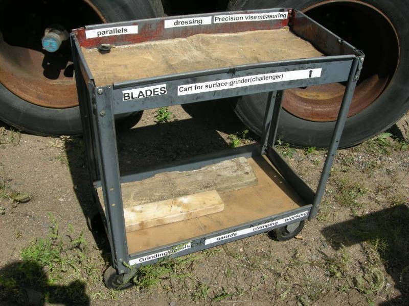 lot 42 image: Rolling Shop Cart