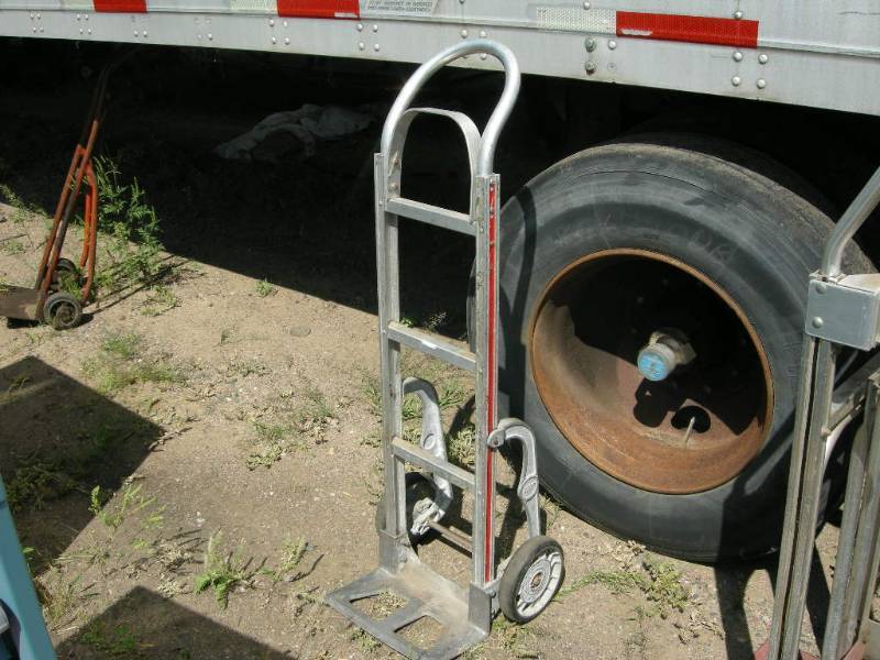 lot 45 image: Magliner 2 Wheel Dollie