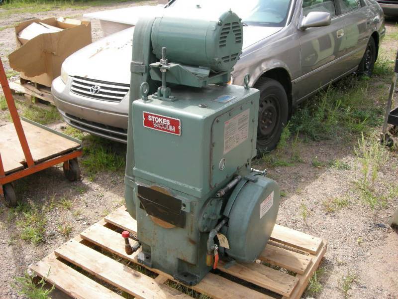 lot 47 image: Stokes Vacuum - Microvac Pump