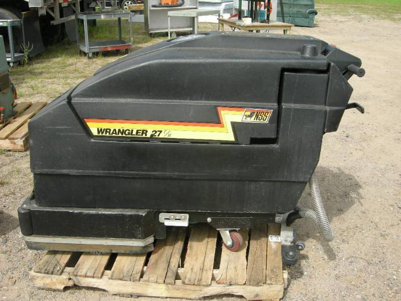 lot 60 image: Wrangler NSS27FB Floor Scrubber