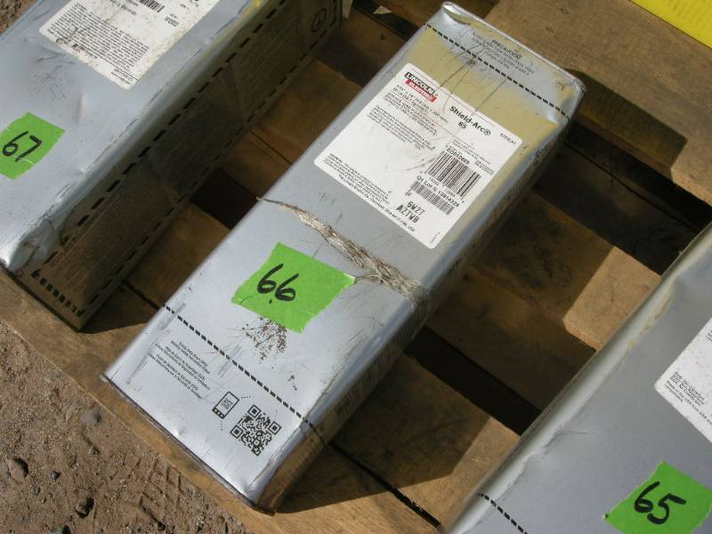 lot 66 image: Lincoln Electric Shield Arc 85 Welding Rods in Case