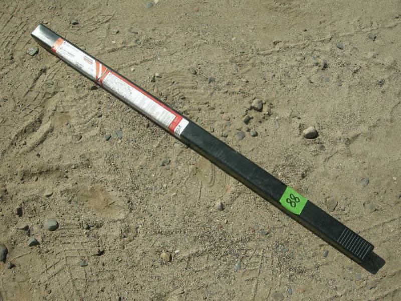 lot 88 image: Lincoln Electric Welding Rod