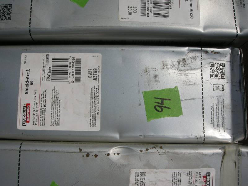 lot 94 image: Lincoln Electric Shield-Arc 85 Welding Rods in Case