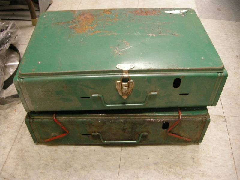 lot 157 image: 2 Coleman Campstoves